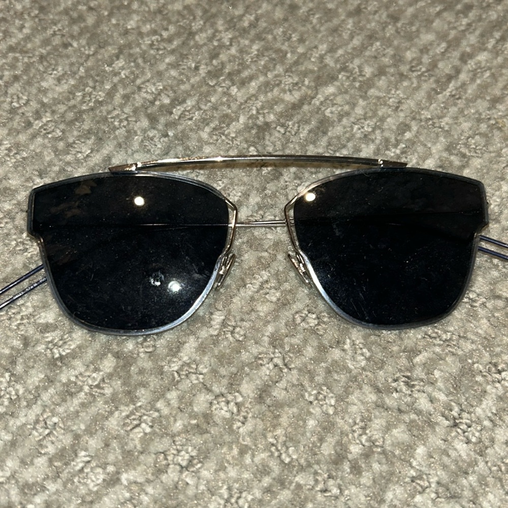 Dior sunglasses!🕶️